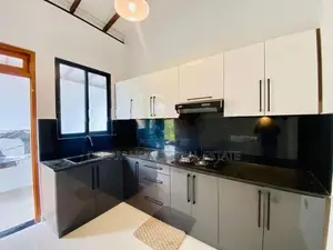 Newly Built House in Gated Community – Athurugiriya