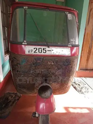 Bajaj RE Three Wheeler 1999