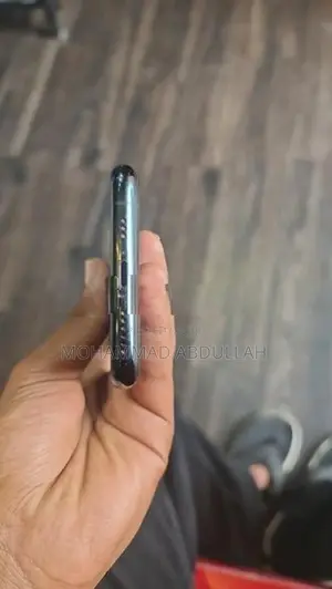 Apple iPhone 11 Pro (Used)