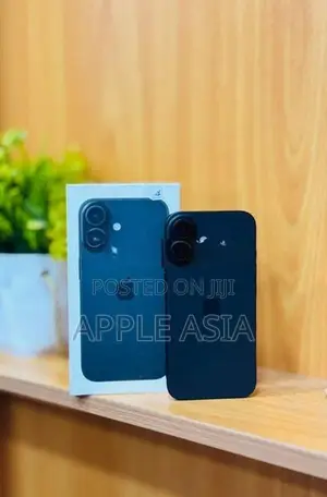 Apple iPhone 16 (Used)