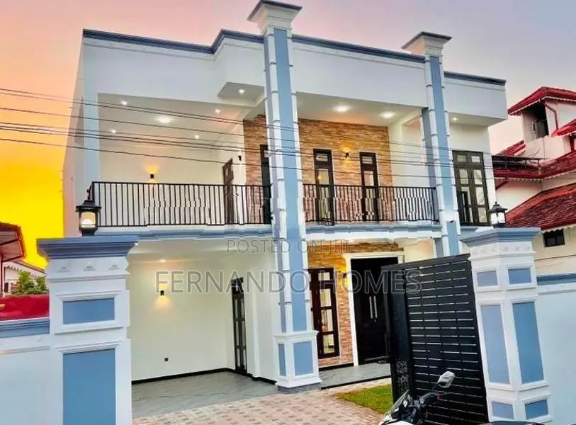 Mint Conditions 15 Perches Land Modern Box 5Br House For Sale In Negom