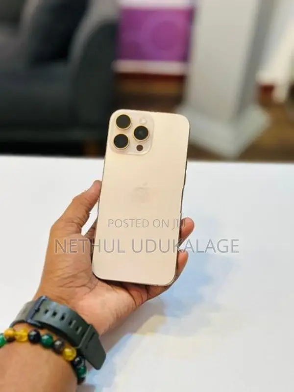 Apple iPhone 16 Pro Max 256GB | Dessert (Used)