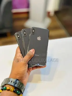 Apple iPhone XS 256GB | Space Grey (Used)