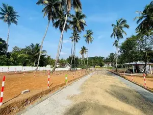 Land for Sale Kandy Road Katugasthota
