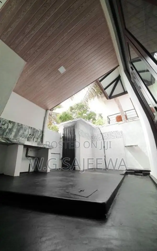Brand new house sale in thibirigaskatuwa negombo
