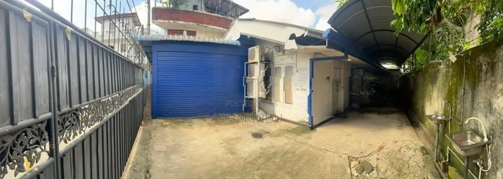 Office with Land for Sale in Kelaniya