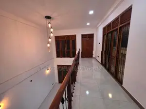 Luxury House For Sale in Piliyandala With 15 Perch