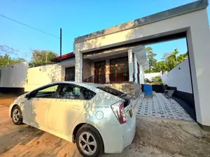 Brand New Ground Floor Completed House - Kumbuka