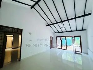 (AFA217) Two Storied House for Sale at Raththanapitiya