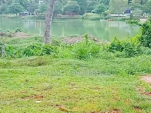 (AFA215) 40.5P Bare Land Sale Facing Lake Koswatha Battramulla