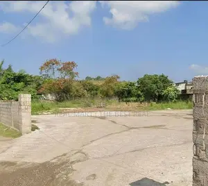 COLOMBO 14 : 63P MASSIVE COMMERCIAL LAND FOR SALE