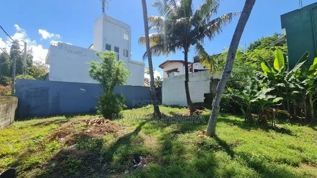 Rathmalana C P De Silva Rd Land for Sale