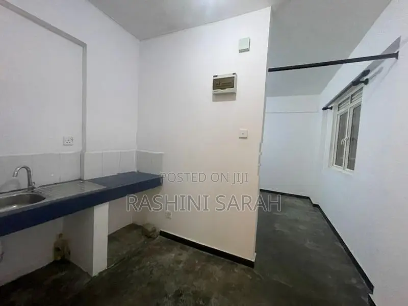 House for Rent Colombo 05 Sarasavi uyana flats