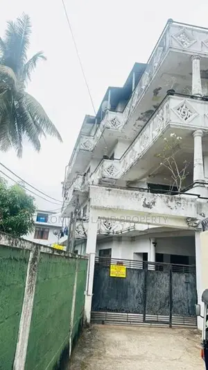Katubedda Juction House for Sale