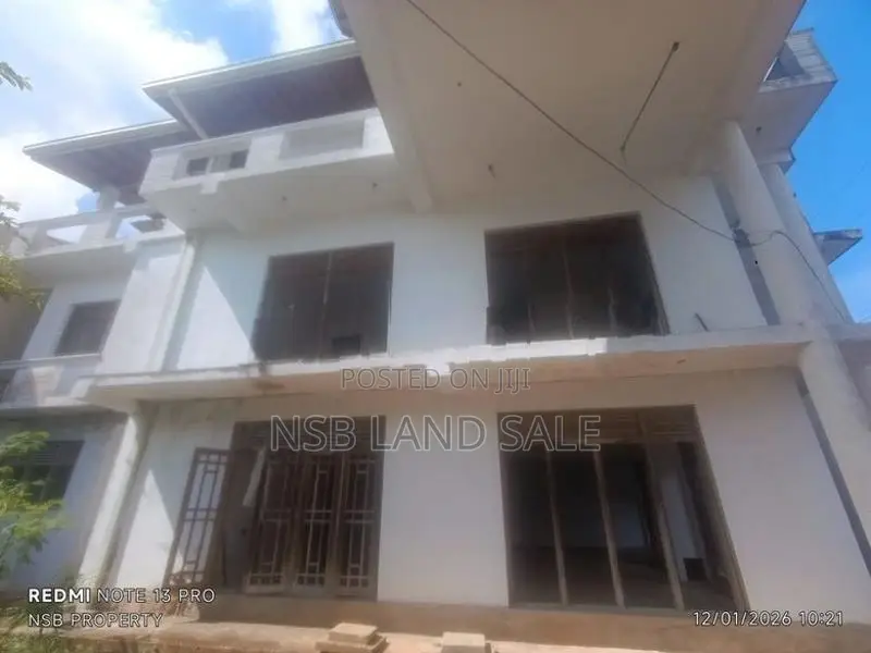 THREE STORY VALUABLE HOUSE FOR SALE IN TALAWATHUGODA