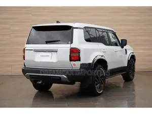 Toyota Land Cruiser Prado 250 VX 2025