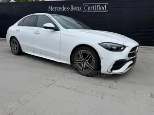 Mercedes Benz C200 AMGLine 2025