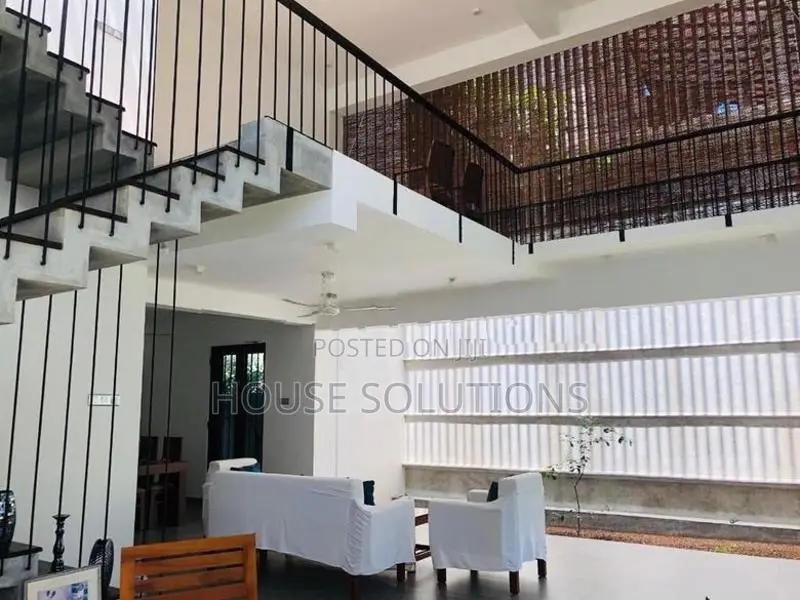 🏡 LUXURY TWO-STORY HOUSE FOR SALE – DE MEL ROAD, MORATUWA