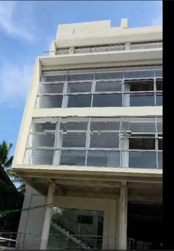 4 Storey Office Building for Rent Maharagama - Ec168