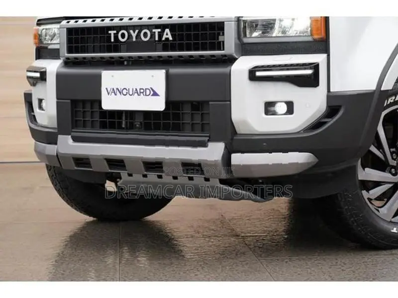 Toyota Land Cruiser Prado 250 VX 2025