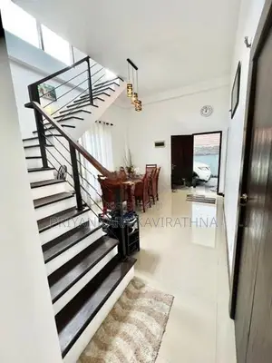 25 Perches - Luxury 2 Storied Mordern House in Attidiya