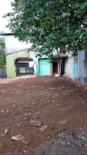 Land With Electricity Water For Sale in Dehiwala