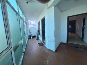 4-Storey Building for Rent in Battaramulla - EC170