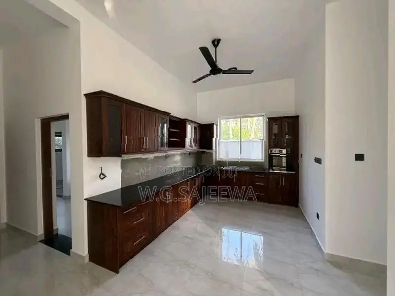 Newly built modern house rent in Negombo