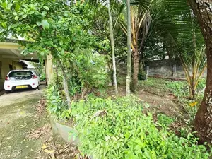 30P Land with Old House for Sale in Pita Kotte