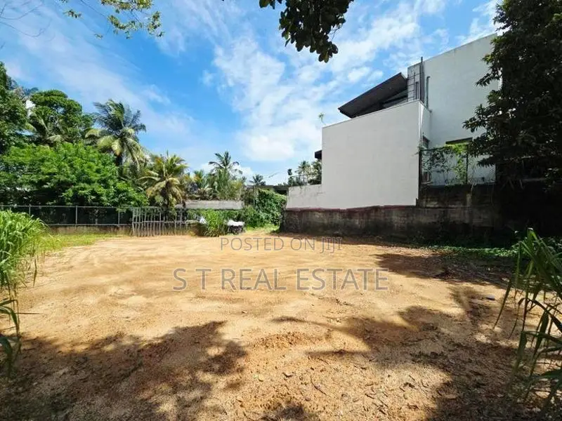 12P High Residential Bare Land For Sale In Thalawathugoda