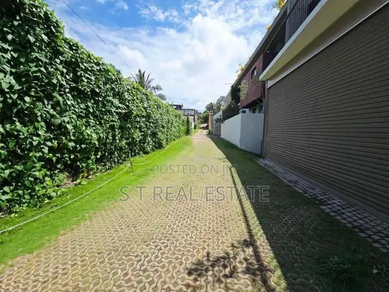 12P High Residential Bare Land For Sale In Thalawathugoda