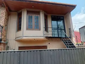 First Floor House for Rent in Piliyandala
