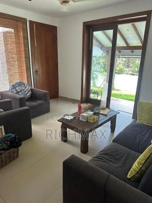 Two storied house for rent in Nawala