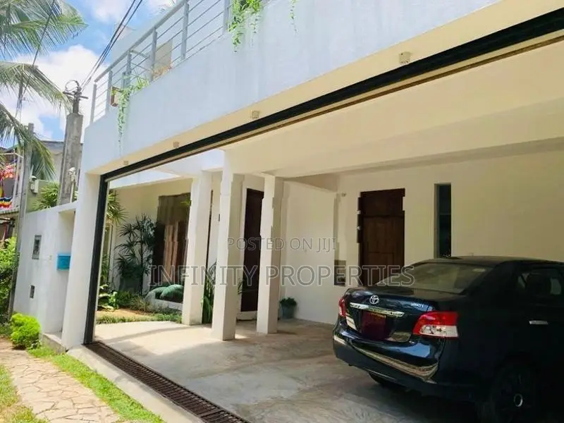 Architect Designed 02 Unit House Sale at Kohuwala