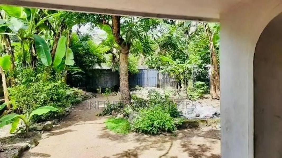 18P Land Sale Near Vishwa Kala Junction Bypass Road Piliyandala