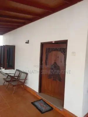 House For Sale Near Ecocnomic Center Meegoda Homagama