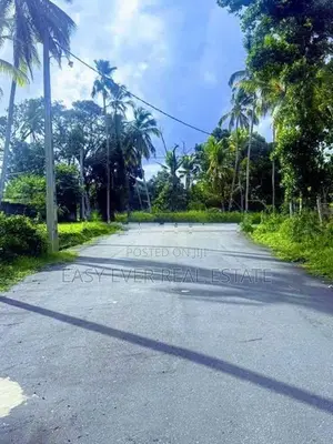 Land for Sale in Athurugiriya