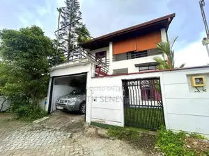 House in Boralesgamuwa For Sale - Walking Distance to Maharagama Lake