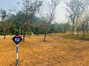 Valueble Plots for Sale in Kananvila
