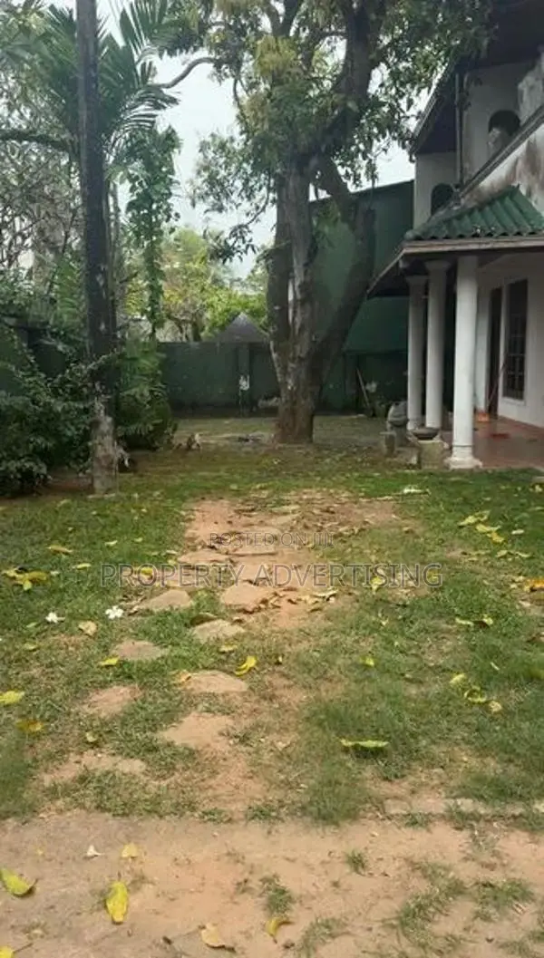 35 Perch House for Sale in Pelawatte