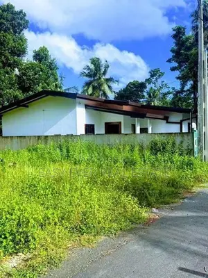 Land for Sale in Athurugiriya