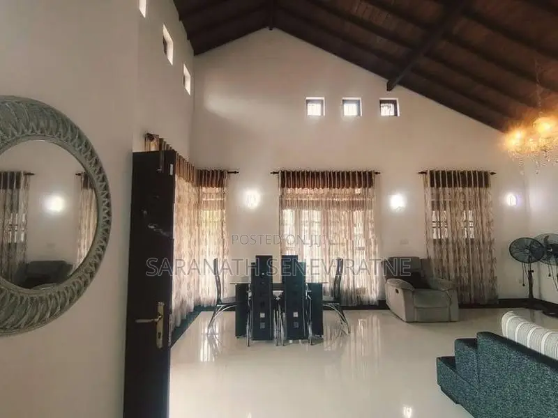 Single & 2 Story Luxury Houses With Furniture Negombo Daluwakotuwa Rd