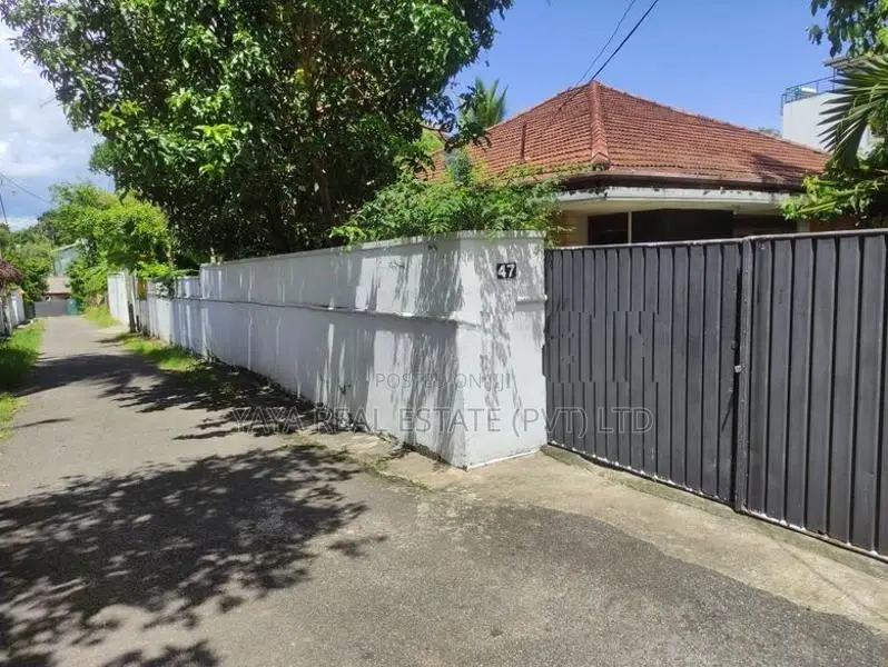 RESIDENTIAL LAND FOR SALE IN MAHARAGAMA