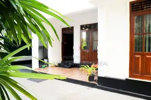 Nugegoda : 12-AC-BR (25P) Massive Luxury House for Rent