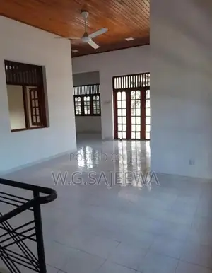 Well maintained House rent in Battaramulla