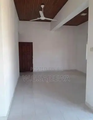 Well maintained House rent in Battaramulla
