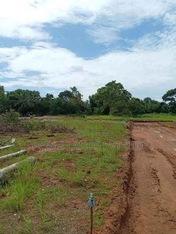 Residential Land for Sale in Nawala