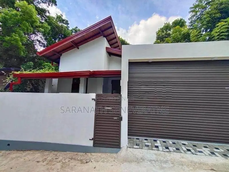 Brand New House in Kadawatha