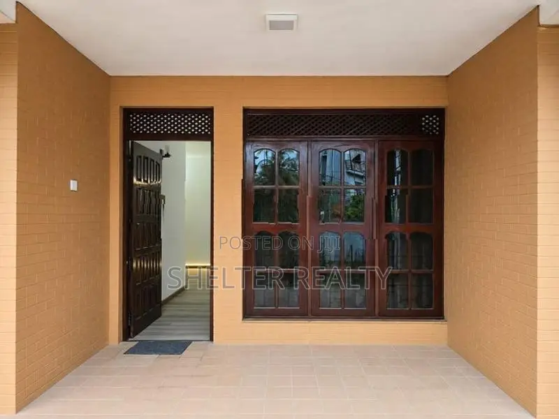 Nugegoda 2 Bedroom house for rent