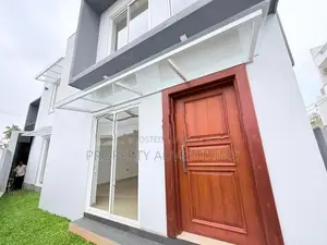 Mount Lavinia Brand New Luxurious House For Sale In Ratmalana